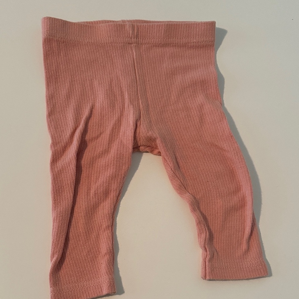 3 for $12 🔴 Cozy Kids Ribbed Leggings in Soft Pink
